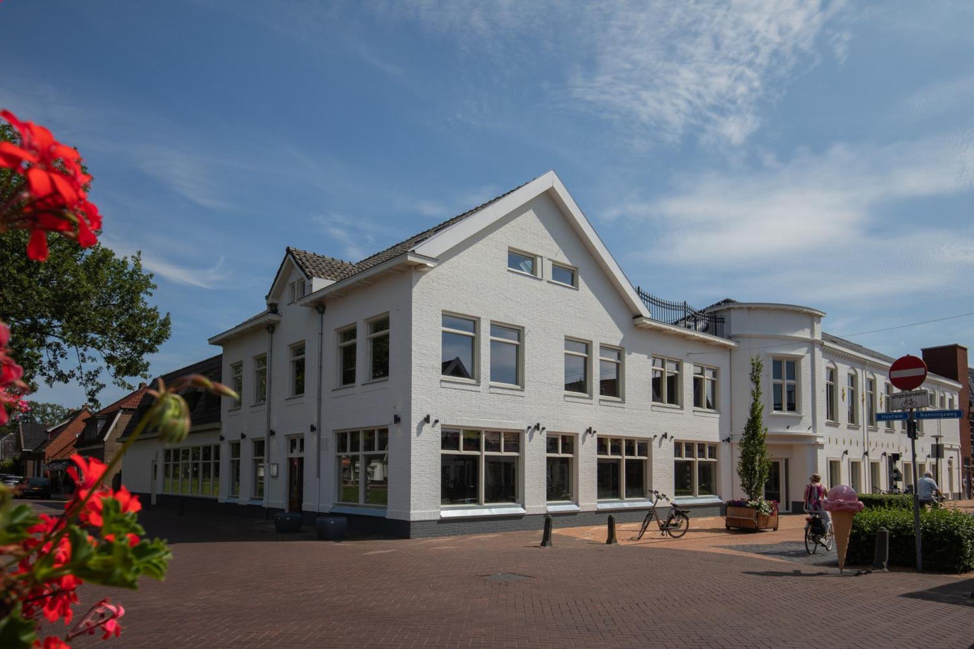Hotel De Zon Anno 1870 Oosterwolde  Exterior photo